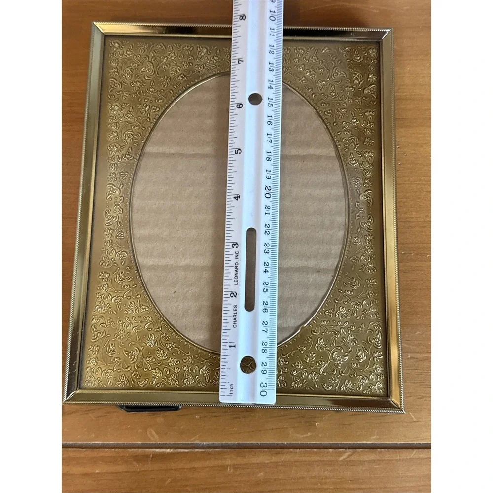 Pair‎ Vtg Gold Tone Metal Picture Frames Embossed Filigree Border Oval Opening